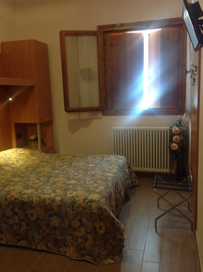 Casa Alpina Sacro Cuore กานาเล ดาร์กอร์โด ภายนอก รูปภาพ